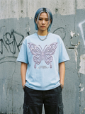 Oversize-T-Shirt „Cyber Butterfly“ – Am Model getragen