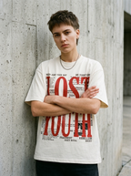 Oversize-T-Shirt „Lost Youth“ – Am Model getragen